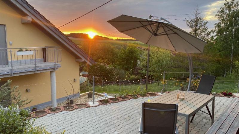 Ferienwohnung Im Erzgebirge Langenweissbach Esterno foto