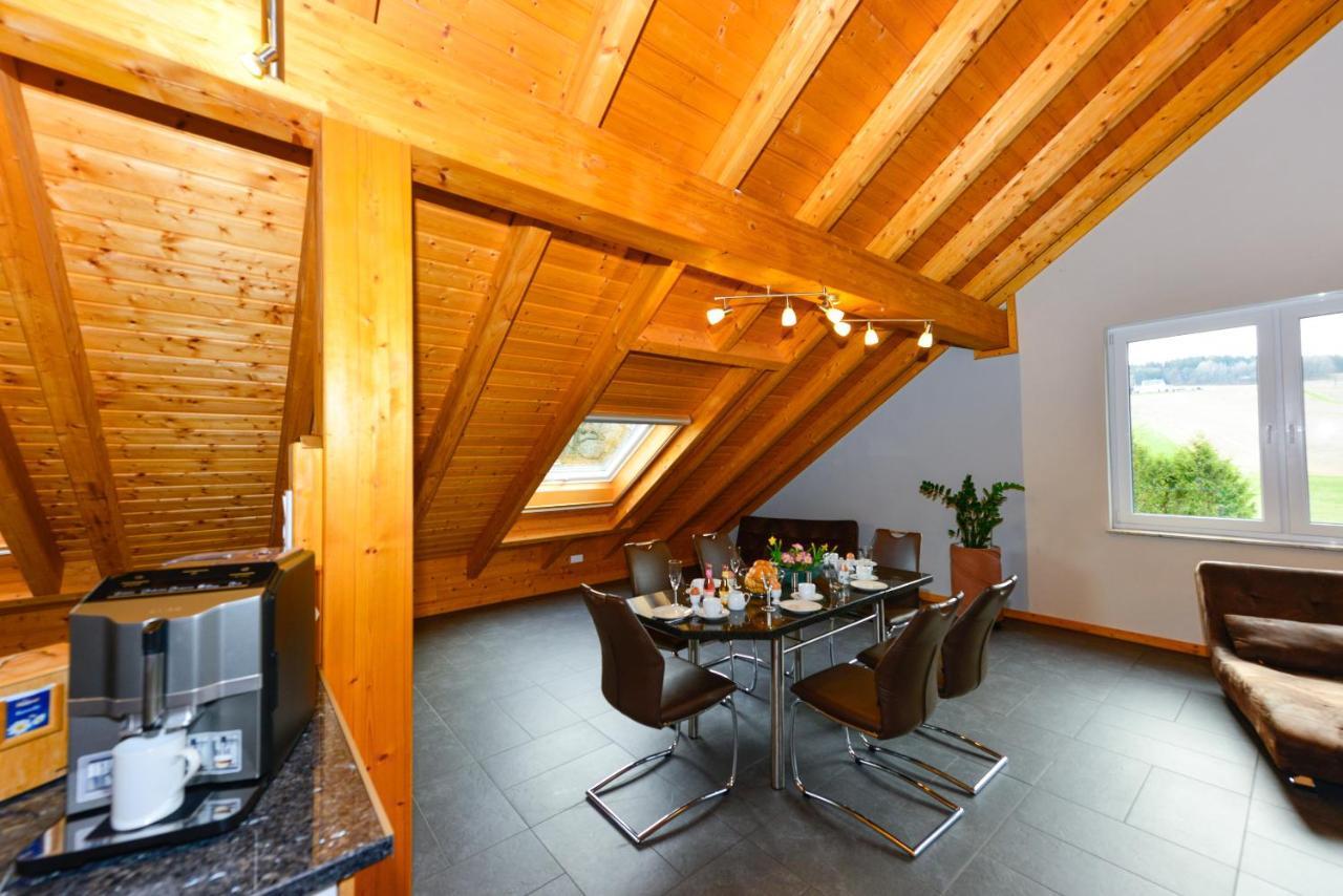 Ferienwohnung Im Erzgebirge Langenweissbach Esterno foto
