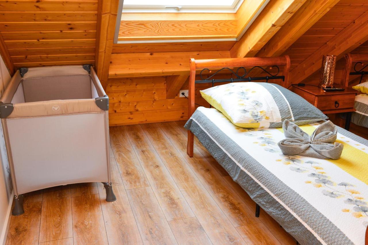 Ferienwohnung Im Erzgebirge Langenweissbach Esterno foto